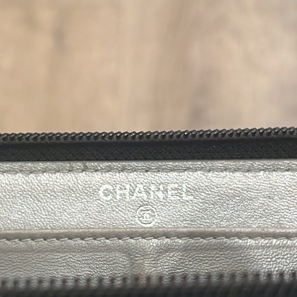 🖤 CHANEL Camillia Zippy Leather Long wallet Black Authentic - Picture 11 of 17